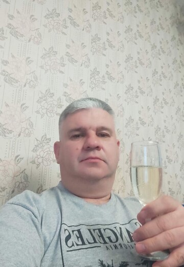 Yan (@navarak1974) — my photo № 1