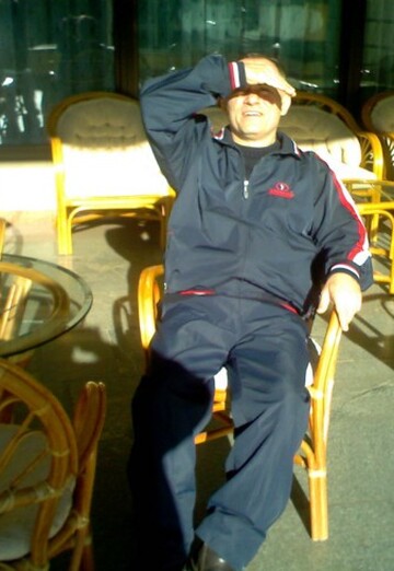 Husen (@husen182) — my photo № 2