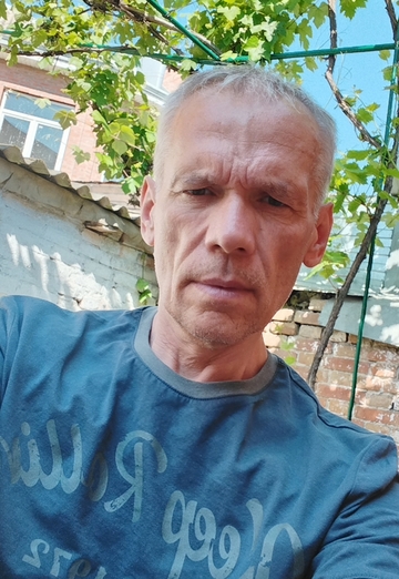 Viktor (@viktor273728) — my photo № 1