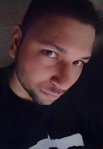 Abhishek Dimri 🇮🇳 (@rhinocharge) — my photo № 1