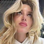 Oksana Chernova 32 Paris