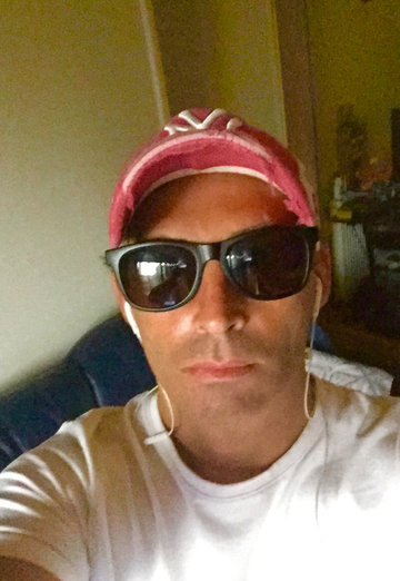 My photo - glen, 35 from Chesterfield (@glen183)