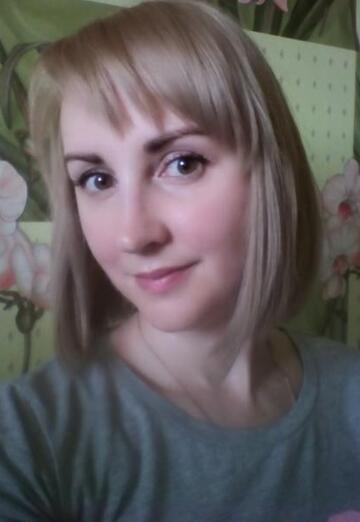 La mia foto - Rina, 42 di Nova Kachovka (@irchikmoroz)