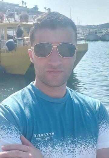 My photo - Jahfer, 33 from Stockton-on-Tees (@jahfer)