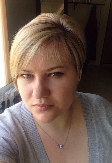 La mia foto - Ekaterina, 34 di Uzlovaja (@ekaterina140917)