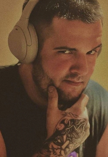 Artur (@artur72323) — my photo № 2