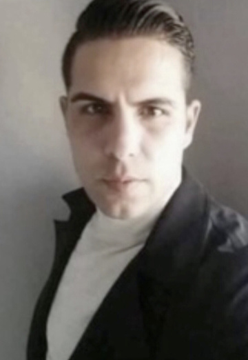 Umut (@umut0121) — my photo № 2